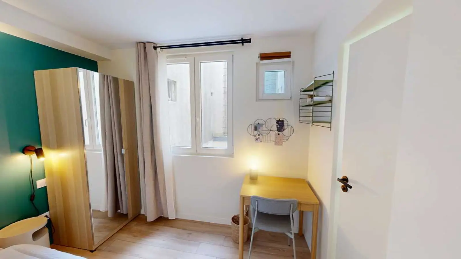 Room Place de la Bataille de Stalingrad in Paris