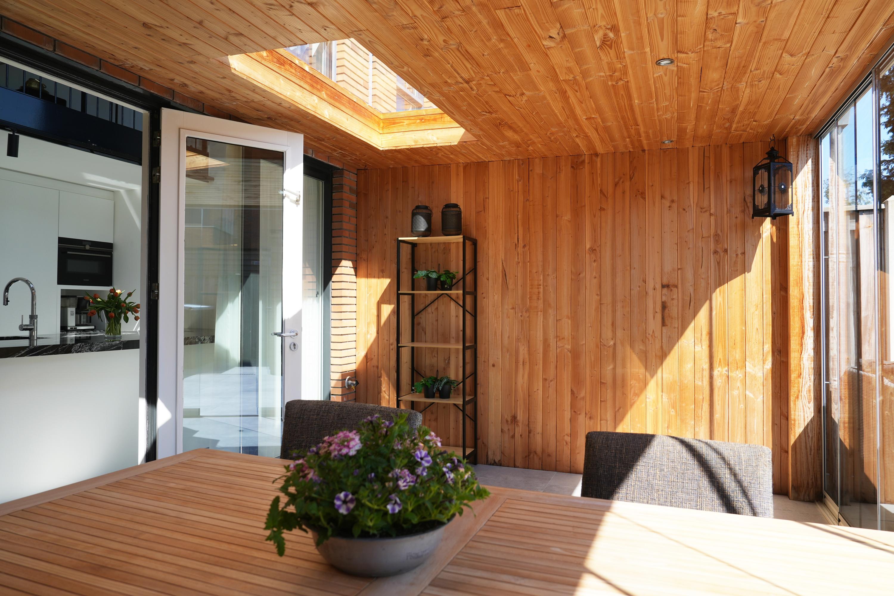 Tussenwoning te koop: Wijboschstraat 68, Tilburg