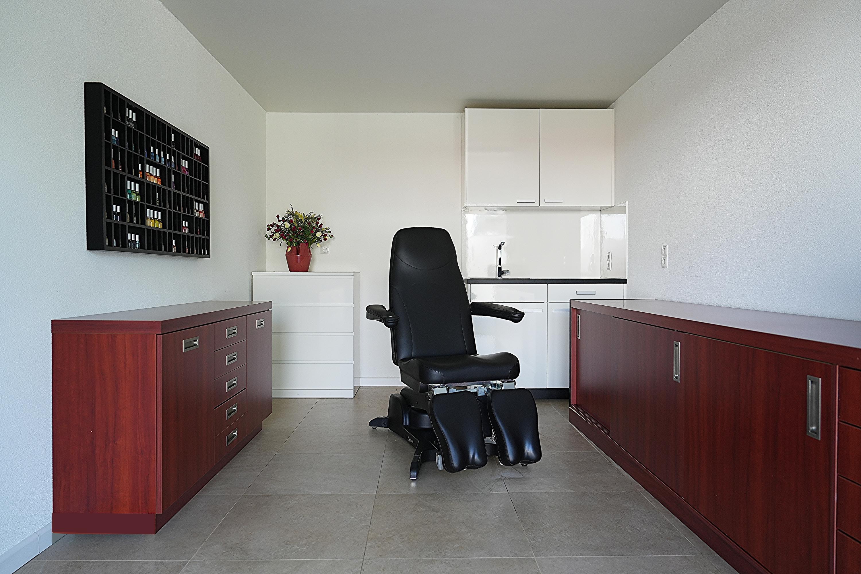 Tussenwoning te koop: Wijboschstraat 68, Tilburg