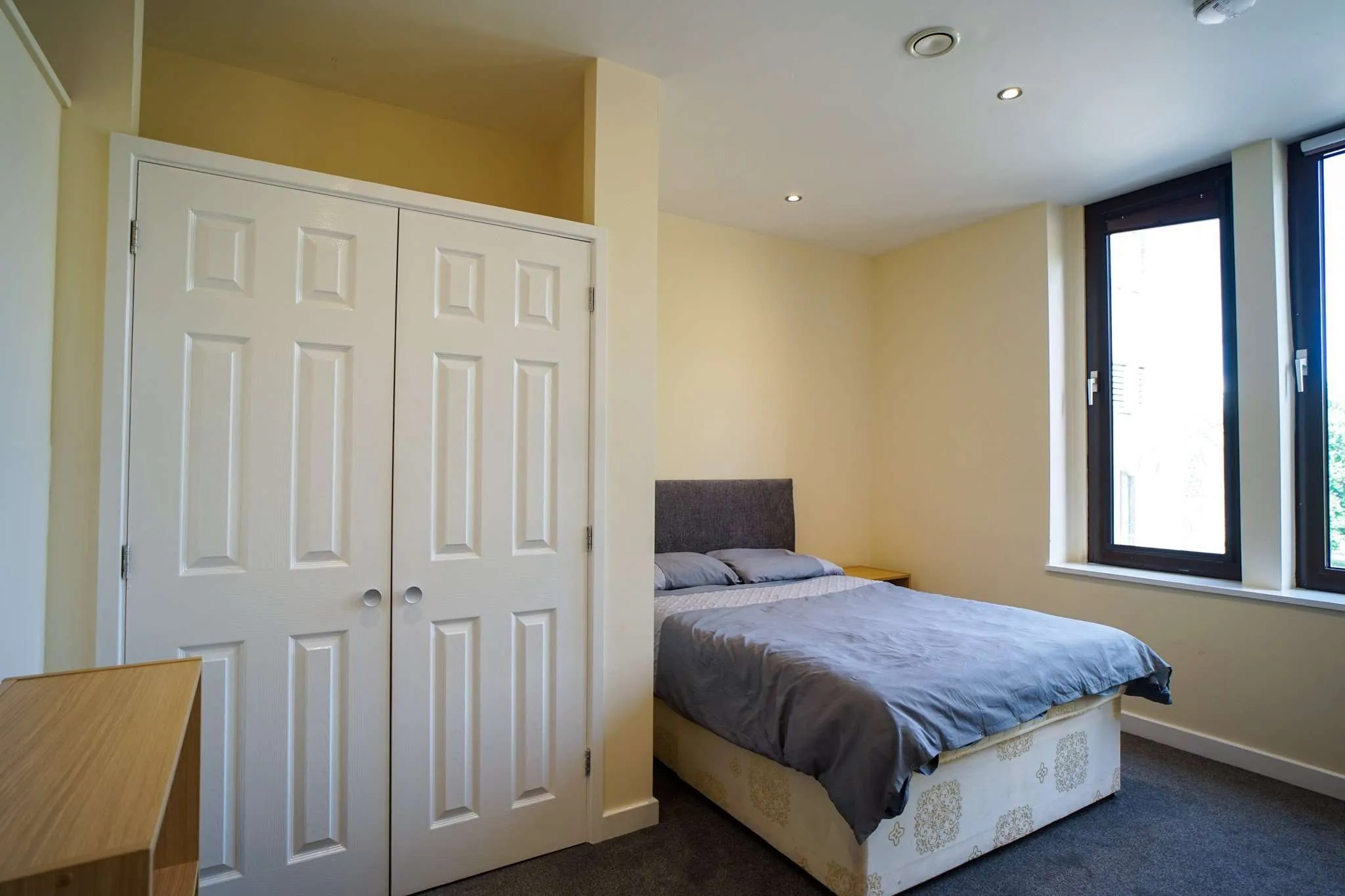 Flat Saint James Row in Sheffield