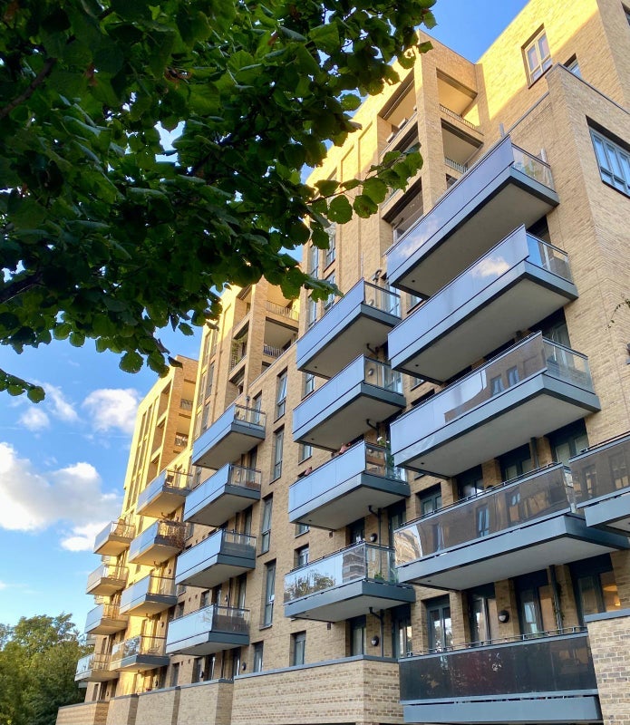 Room Nellie Cressall Way in Greater London
