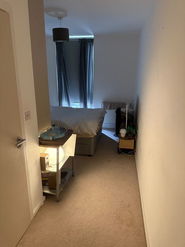 Room Nellie Cressall Way in Greater London
