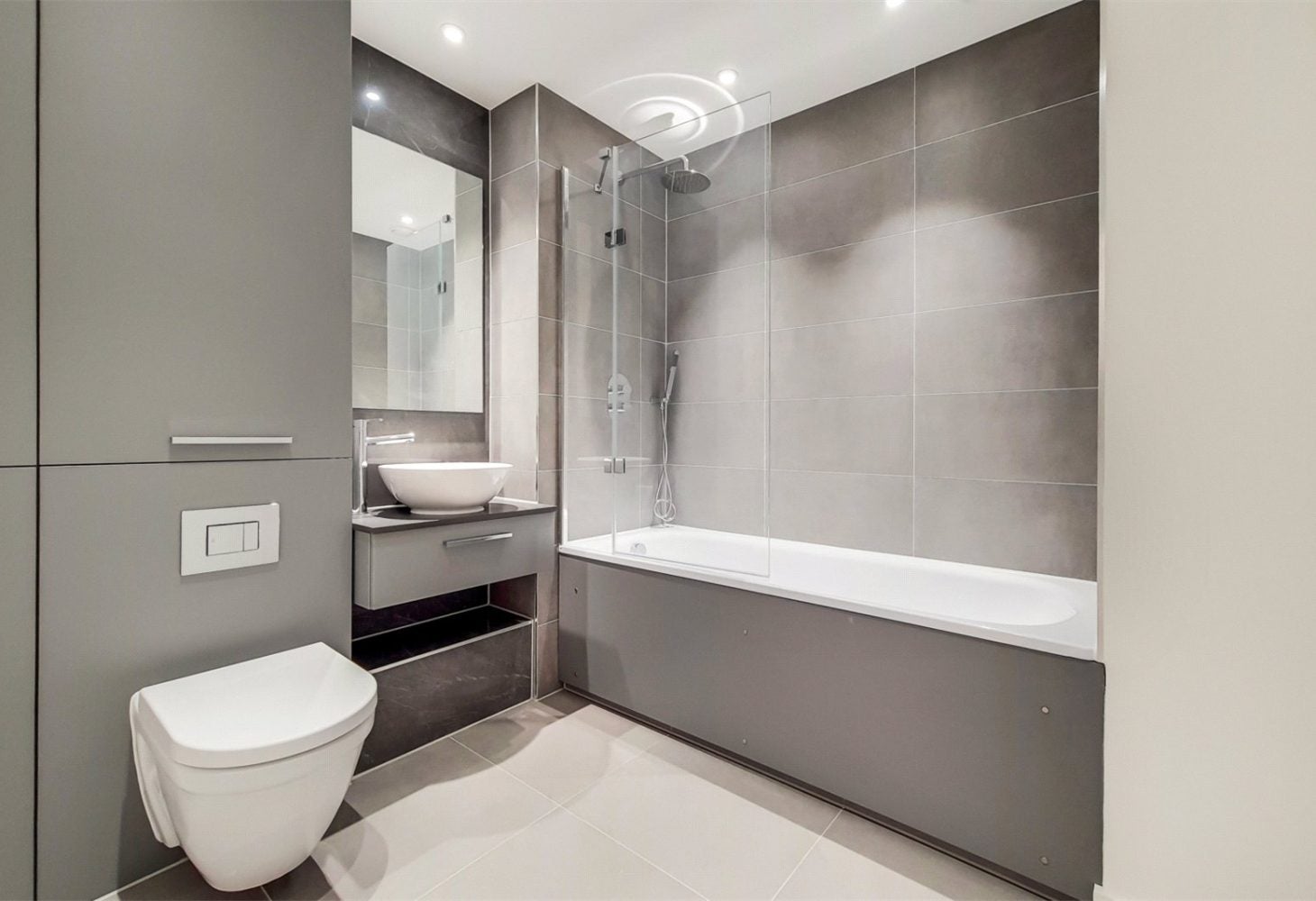 Flat Atlantis Avenue in Greater London