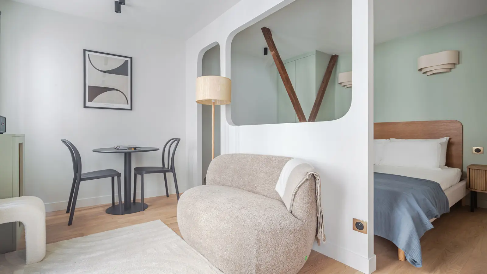 Flat Rue Cujas in Paris