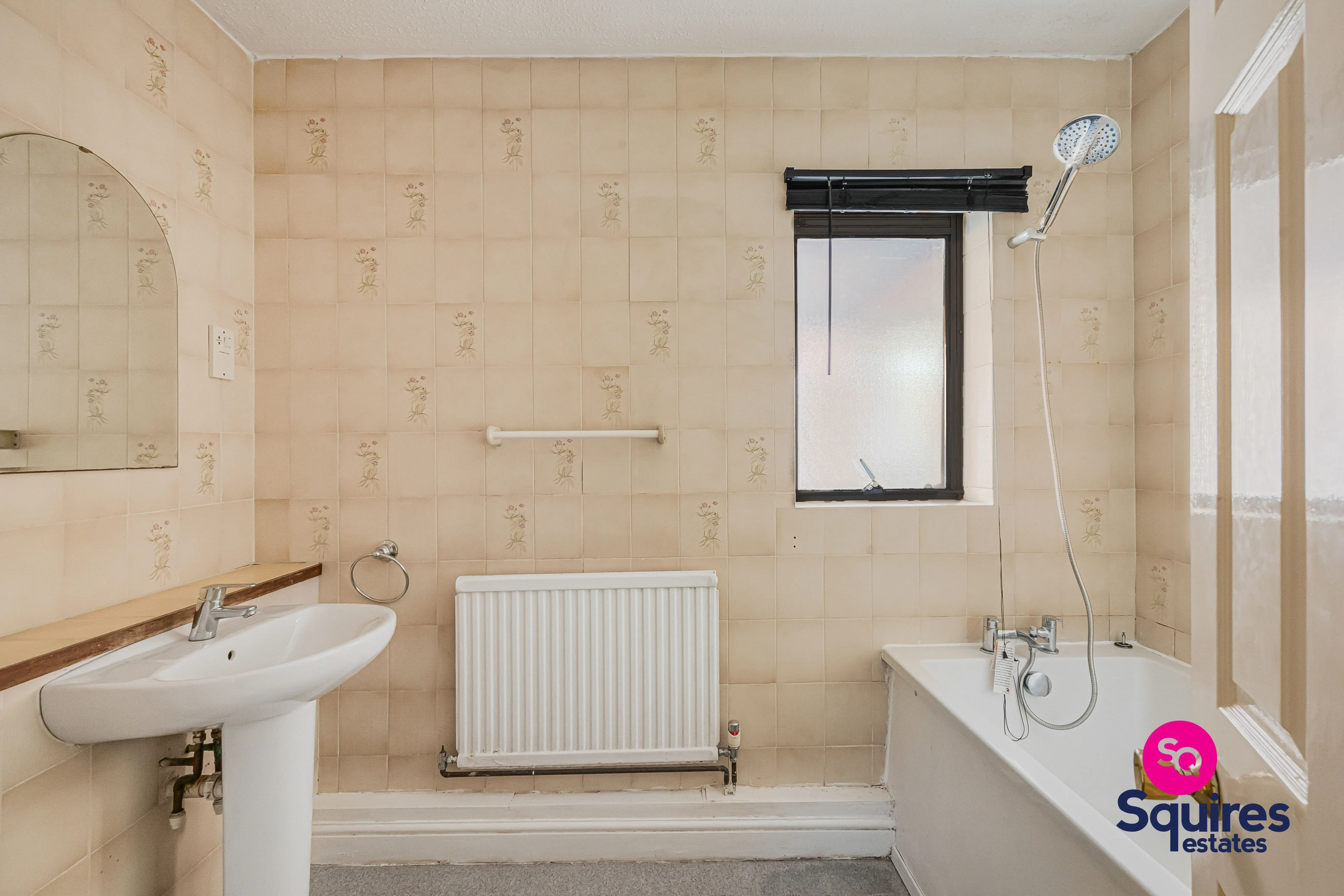 Flat Spencer Close in Greater London