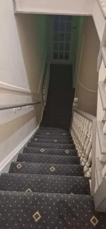 Room Tyndall Road in Greater London