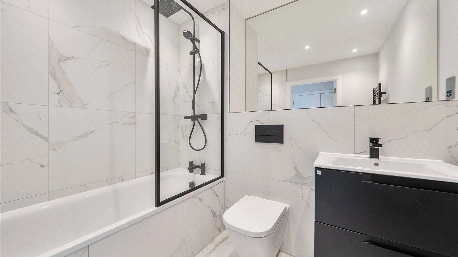 Flat Fairgreen in Greater London