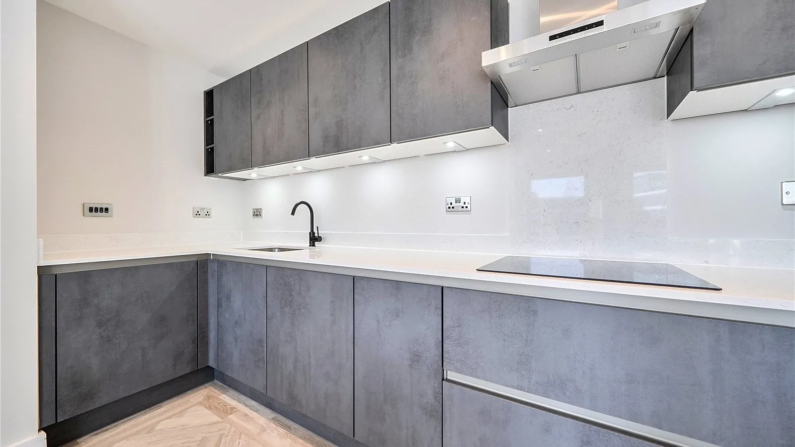 Flat Fairgreen in Greater London