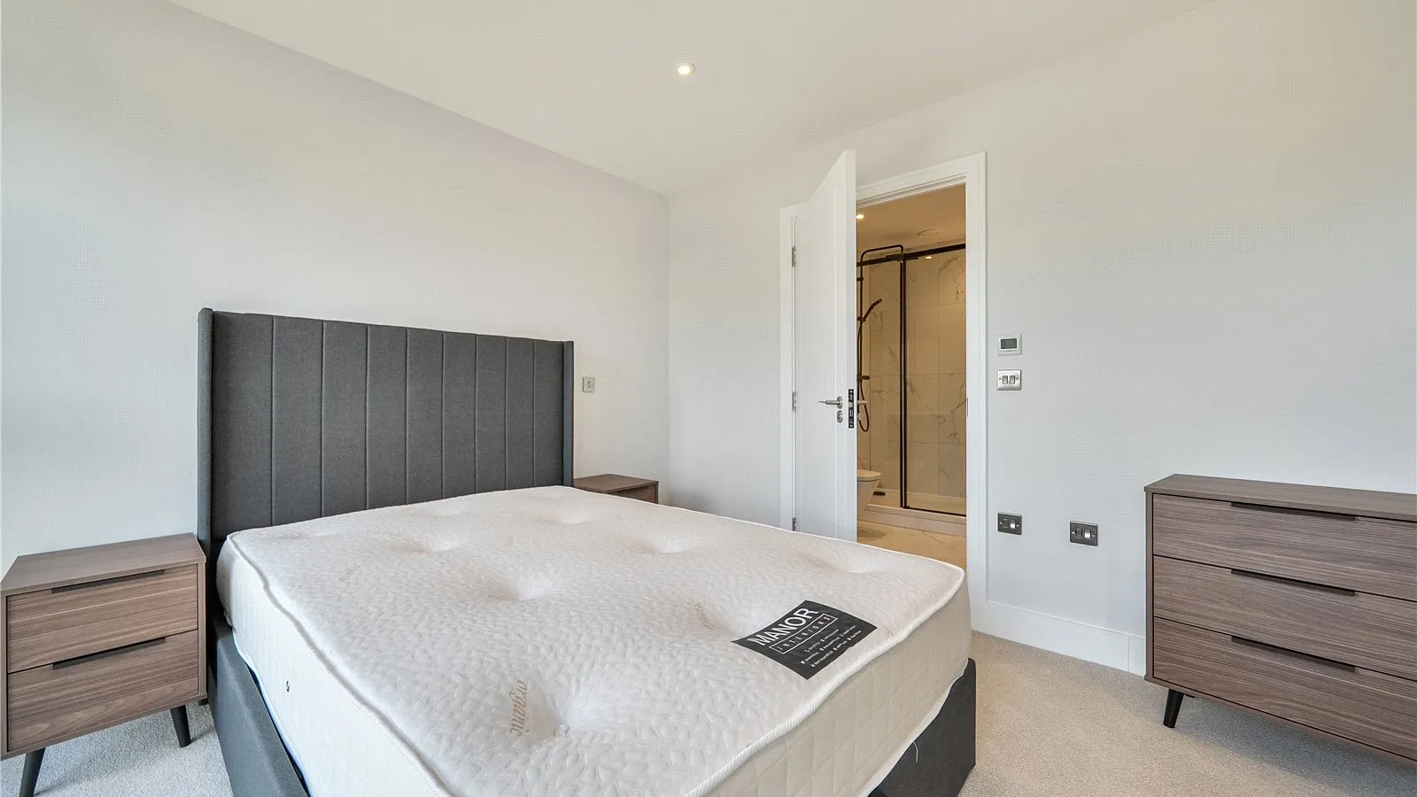 Flat Fairgreen in Greater London