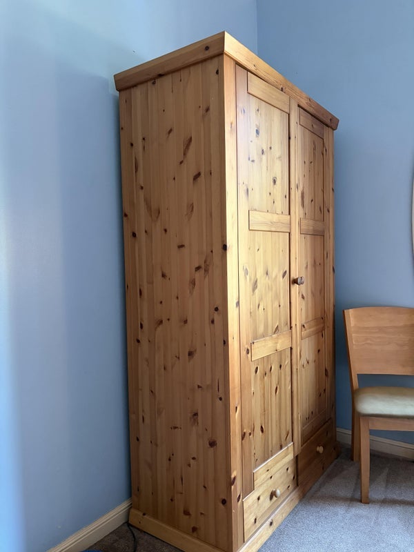 Room Yarrow Gardens Lane in Glasgow