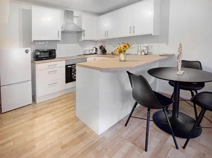 House Briar Avenue in Surrey Heath