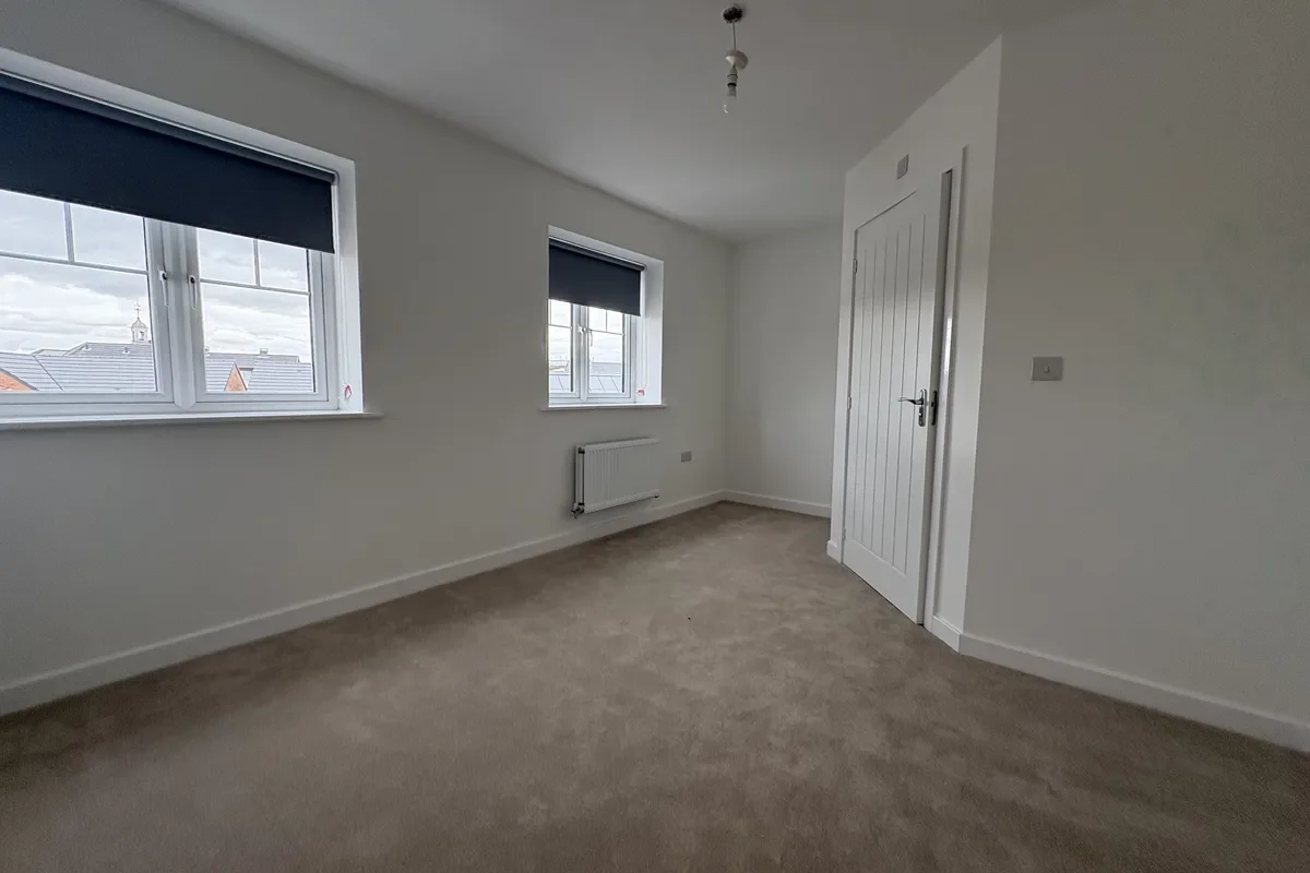 Flat David Longhurst Way in York