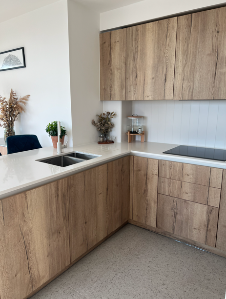 Flat Raven Row in Greater London