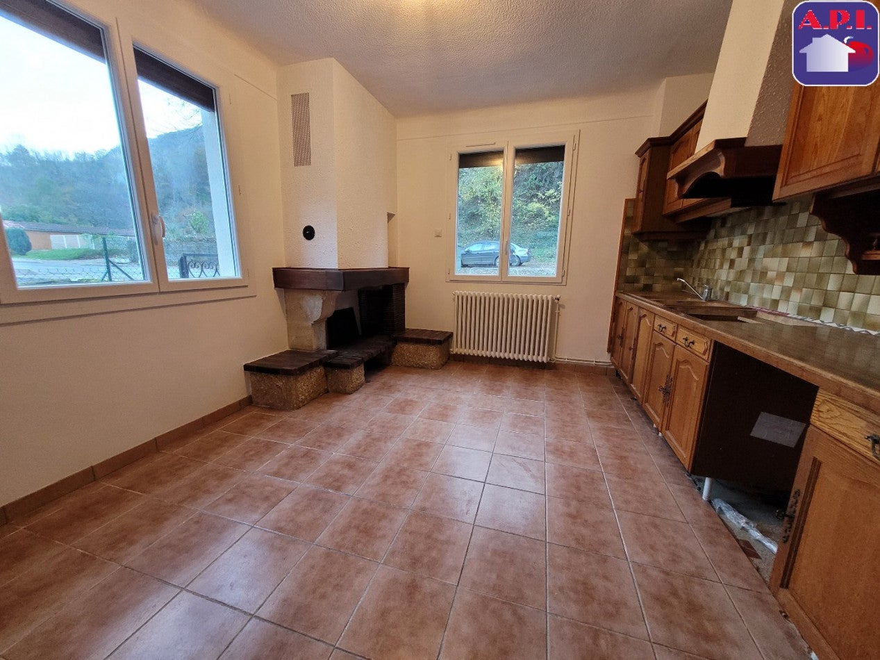 Maison Route des Pyrénées à Eycheil