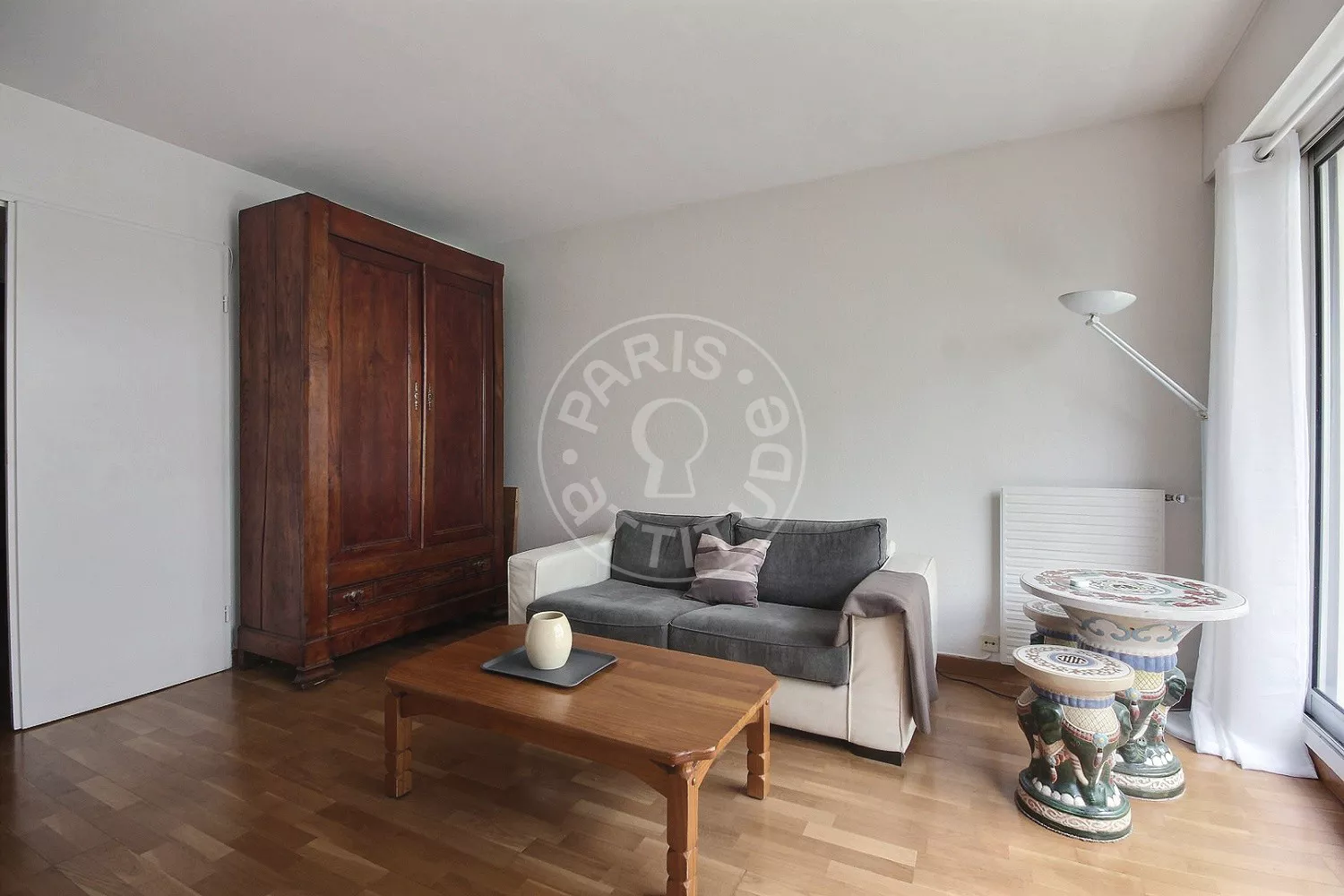Appartement Rue Philippe de Girard à Paris