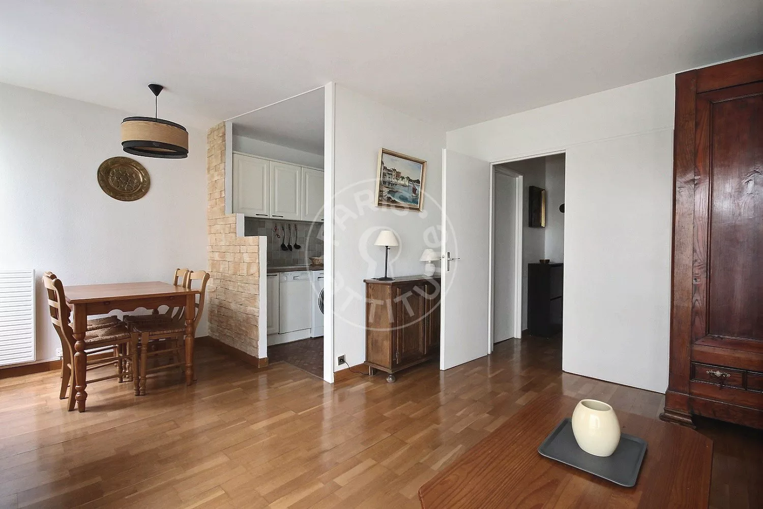 Appartement Rue Philippe de Girard à Paris
