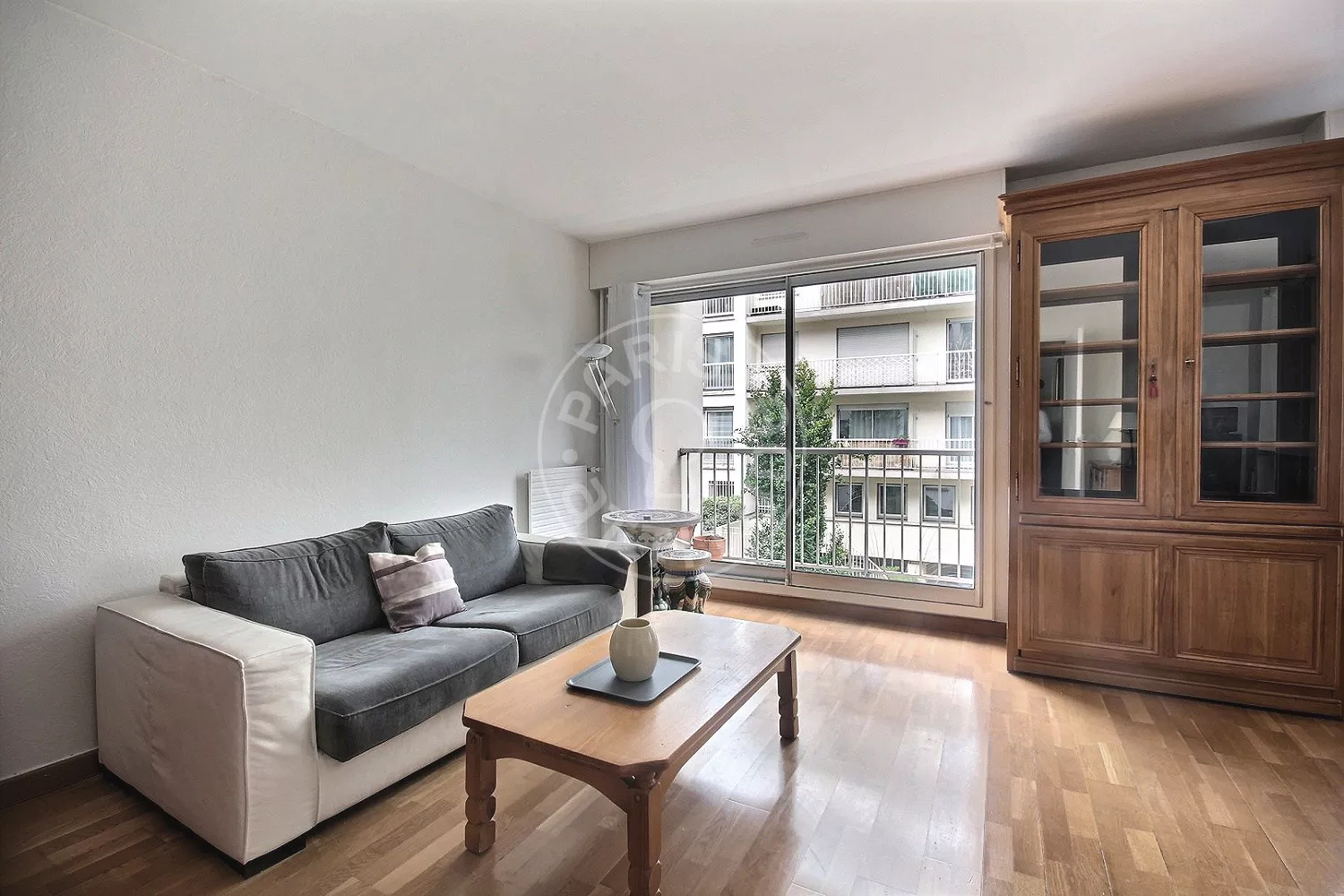 Appartement Rue Philippe de Girard à Paris