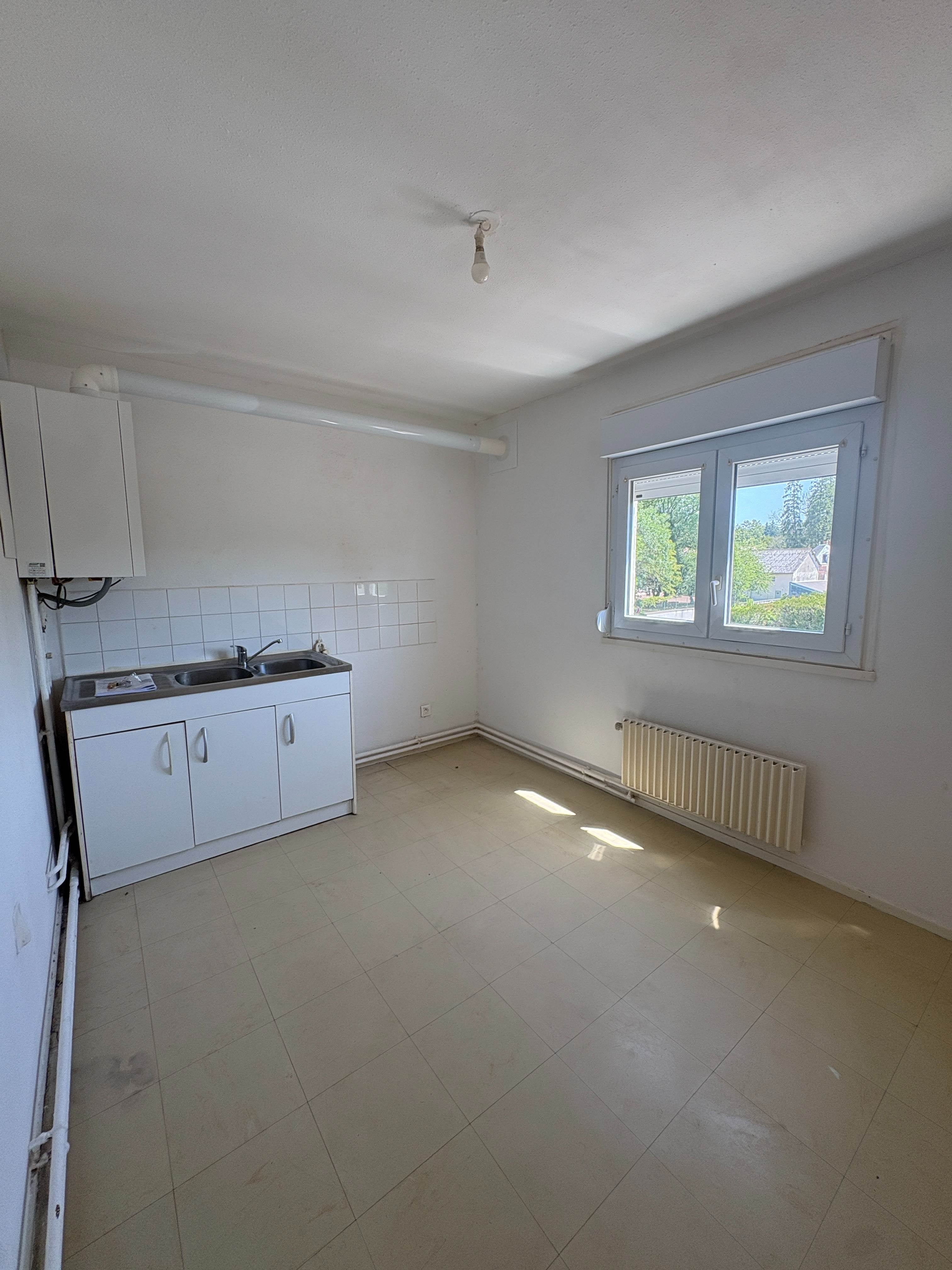 Appartement Voie Communale de Villeneuve-sur-Yonne à Entrains-sur-Nohain à Lainsecq