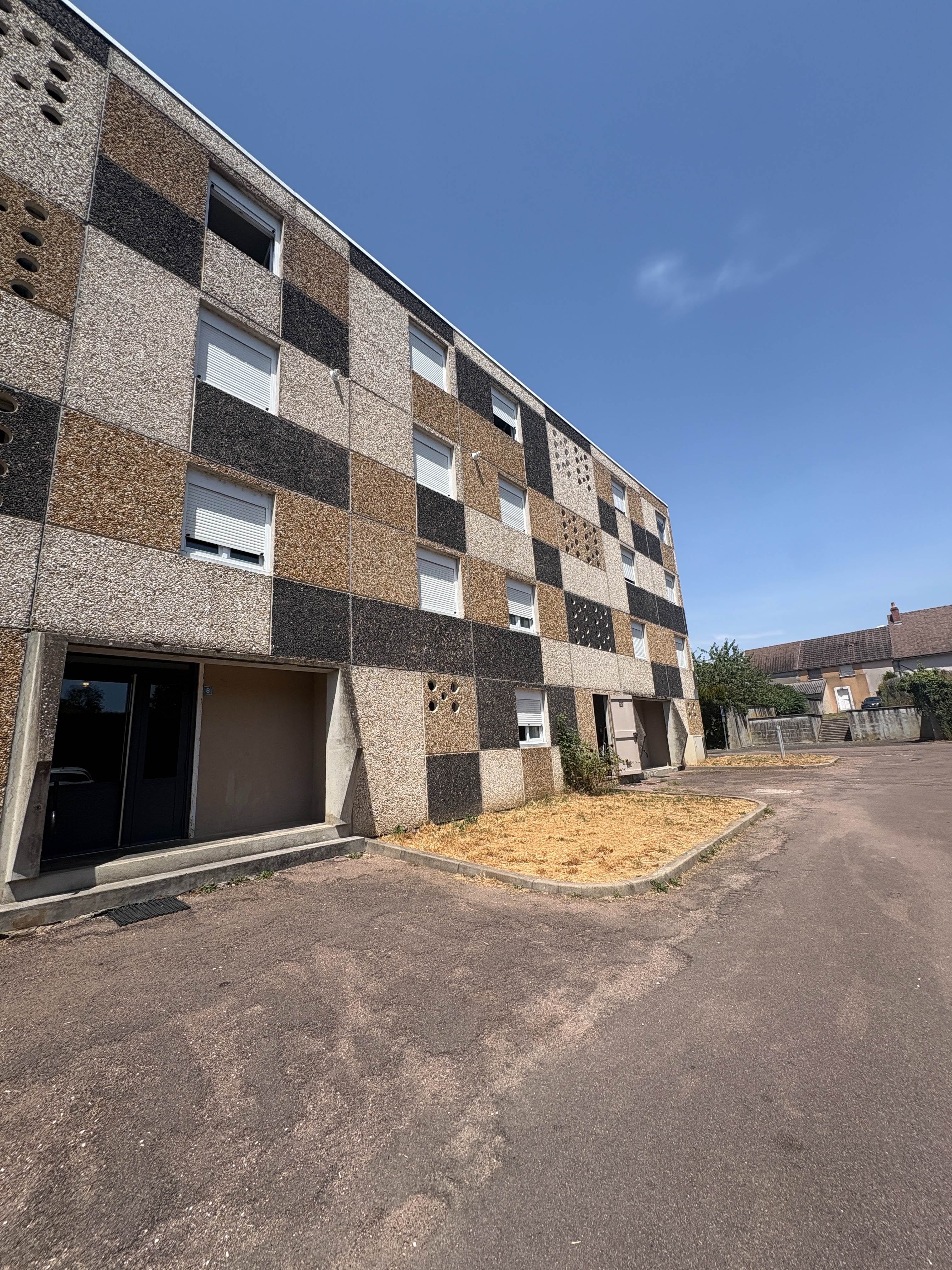 Appartement Voie Communale de Villeneuve-sur-Yonne à Entrains-sur-Nohain à Lainsecq