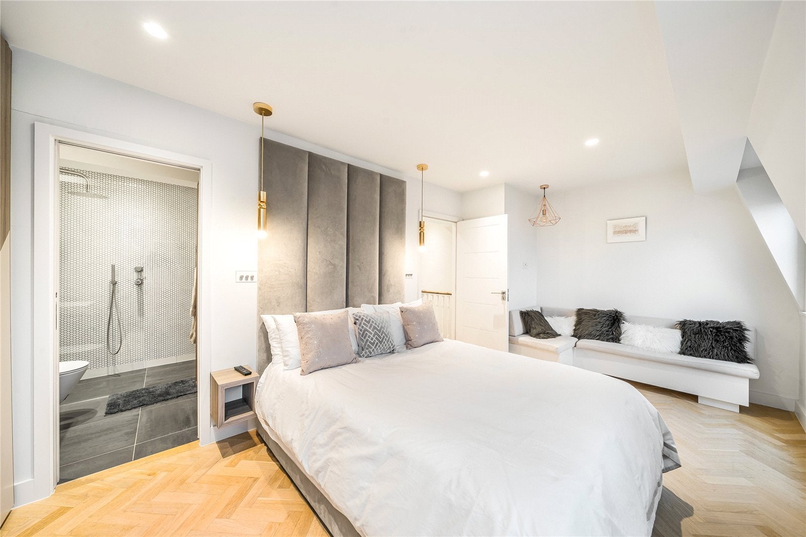 Flat Durham Terrace in City of Westminster