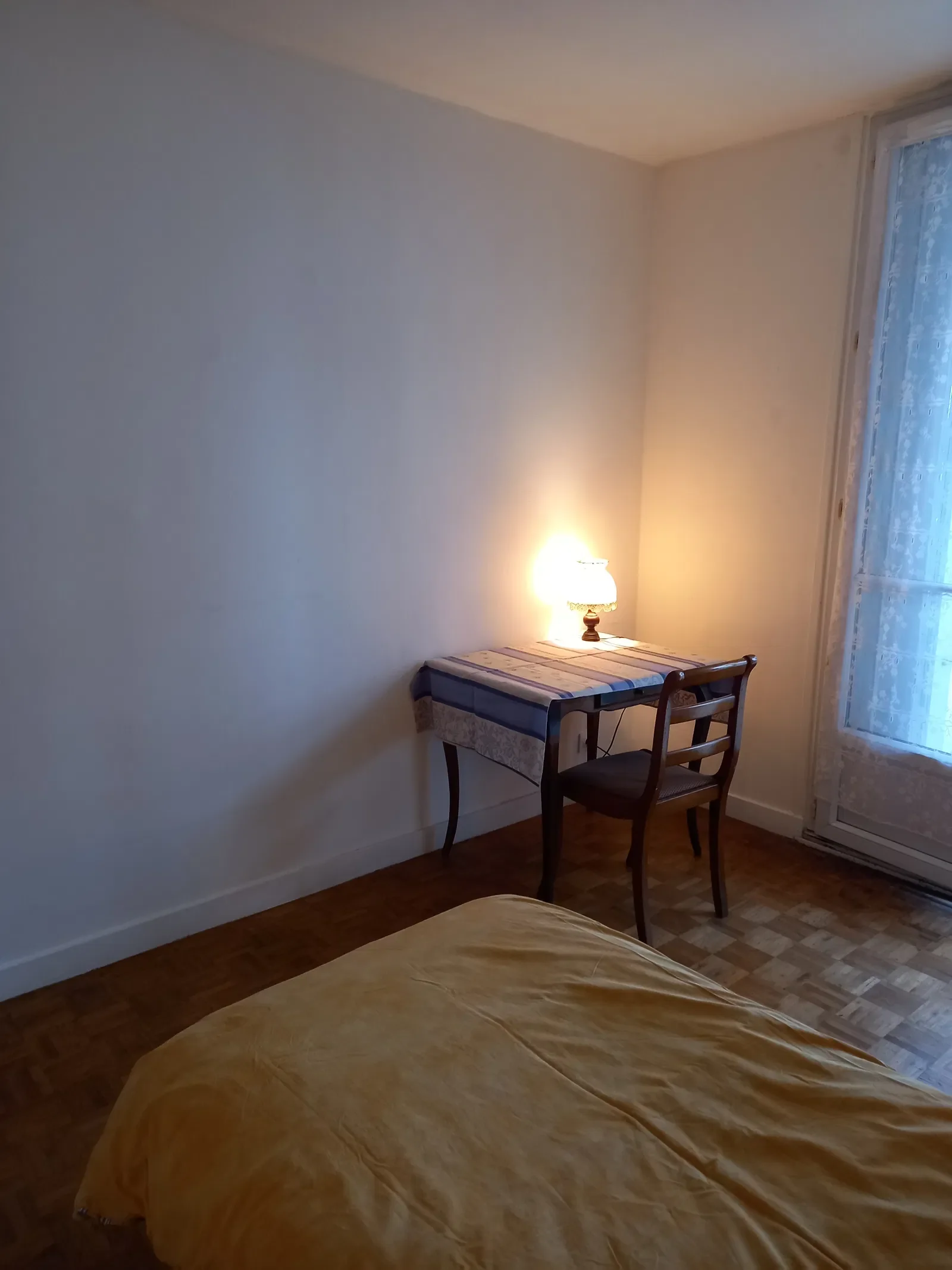 Room Résidence le Clos Saint-Charles in Saint-Jean-le-Blanc