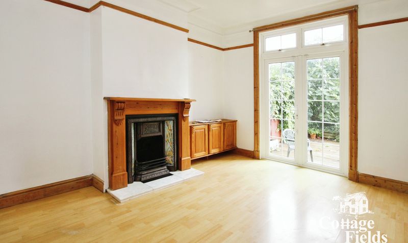 House Peartree Road in Greater London