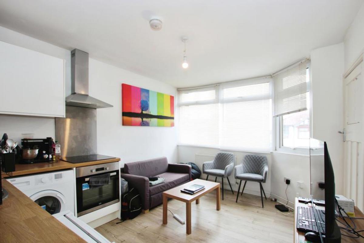 Flat Filton Avenue in Bristol