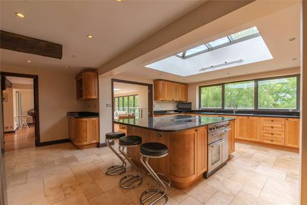 House B4494 in Newbury