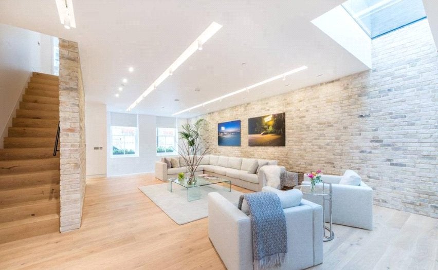 Flat Bingham Place in City of Westminster