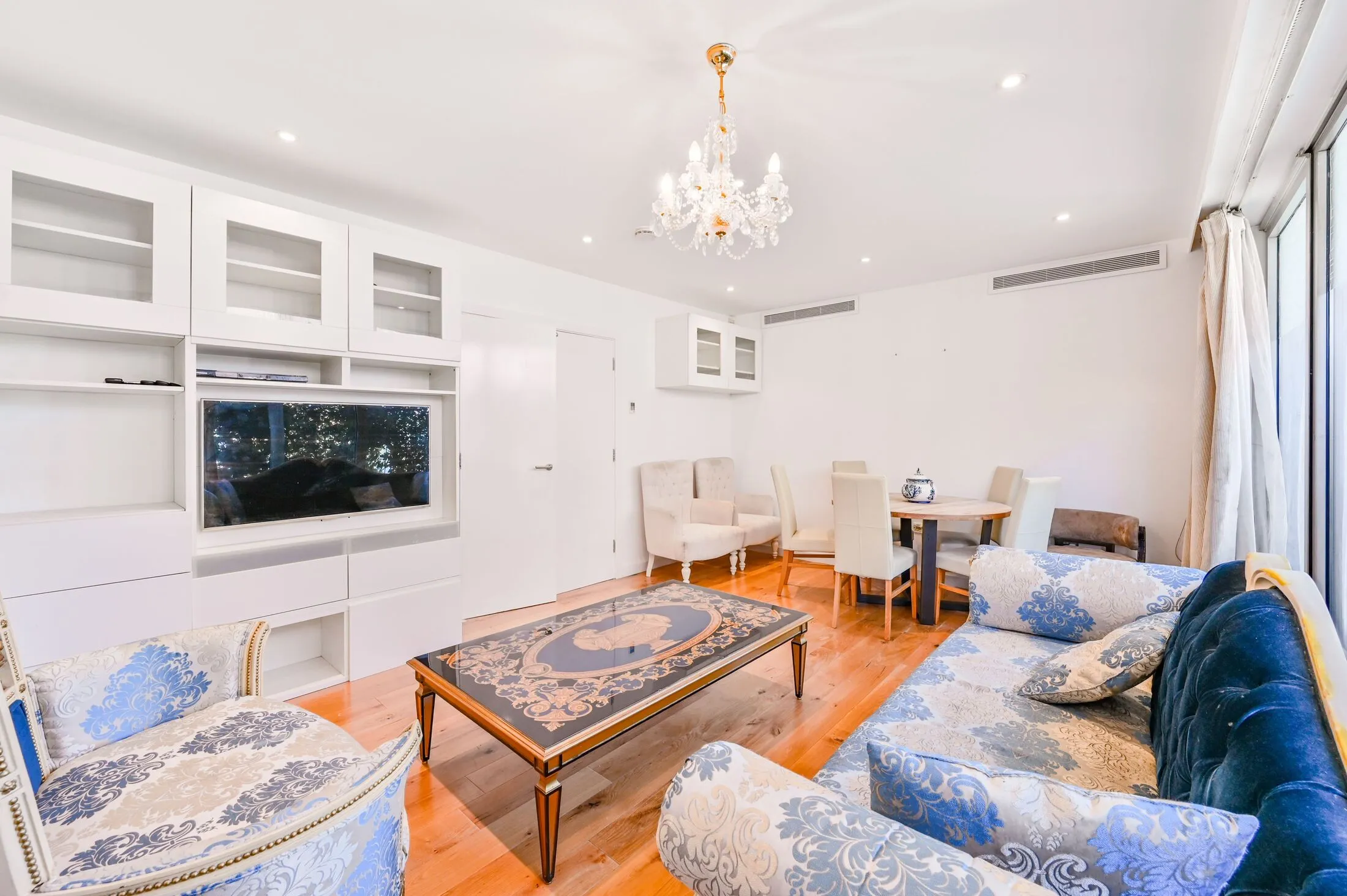 Flat Park West Place in City of Westminster