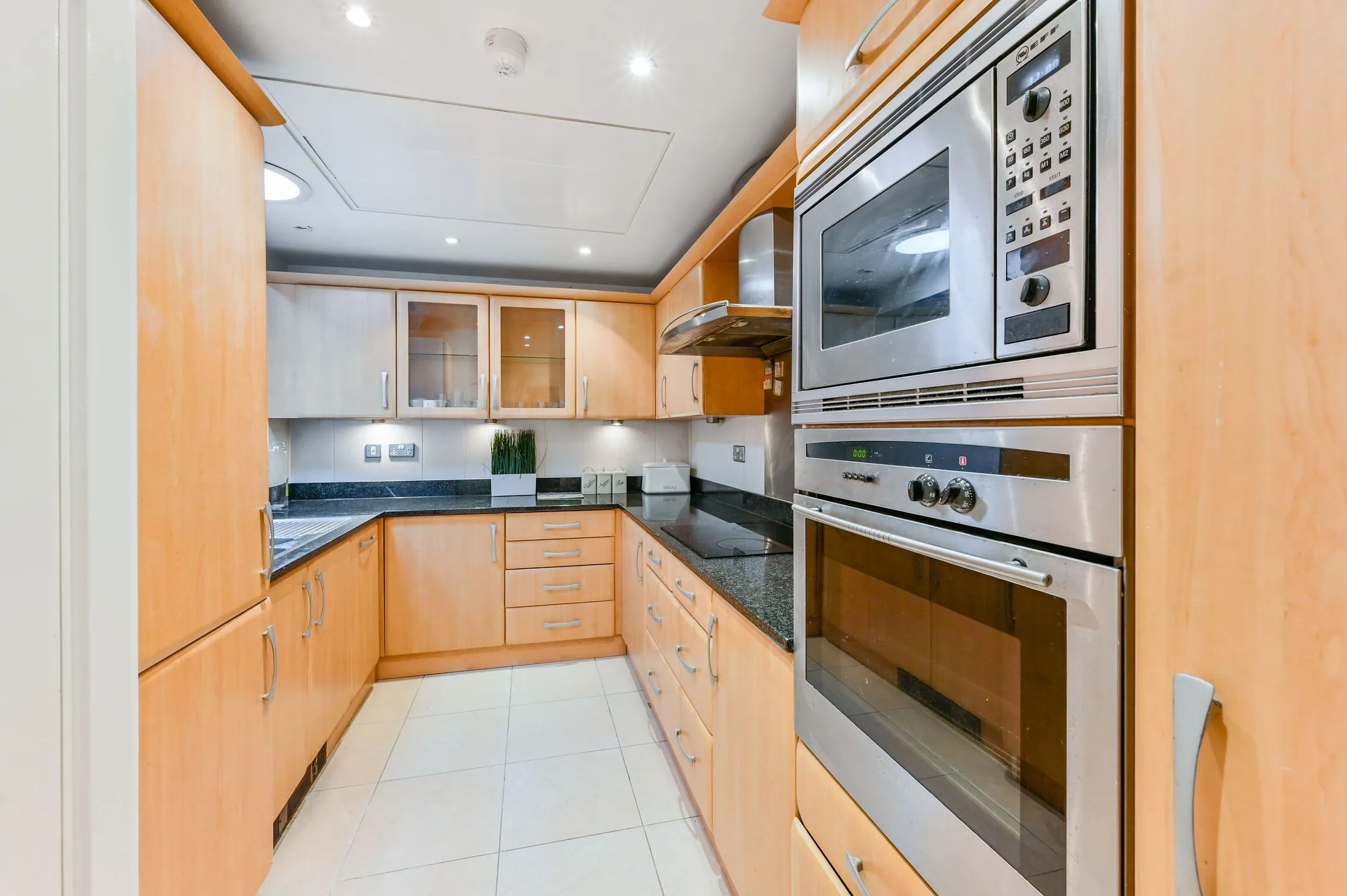 Flat Park West Place in City of Westminster