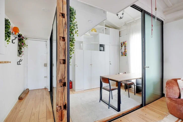 Appartement Rue de la Fontaine au Roi à Paris