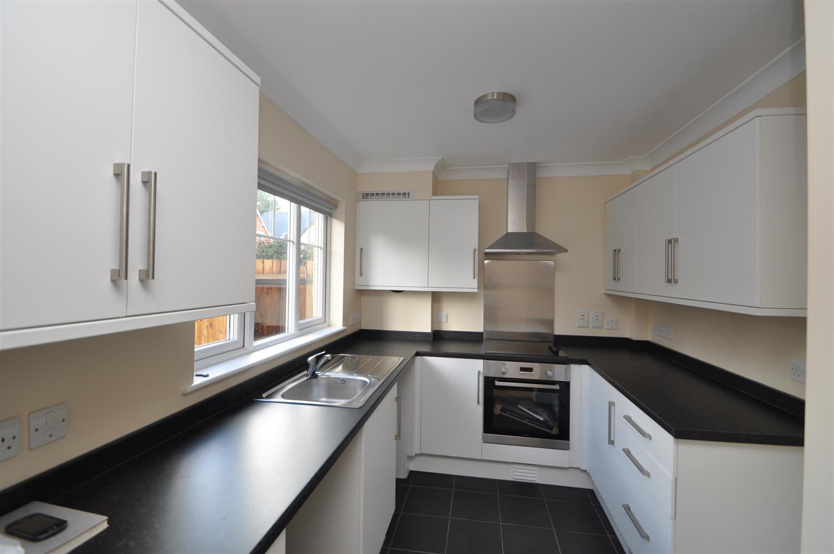House Rectory Road in Rushmoor