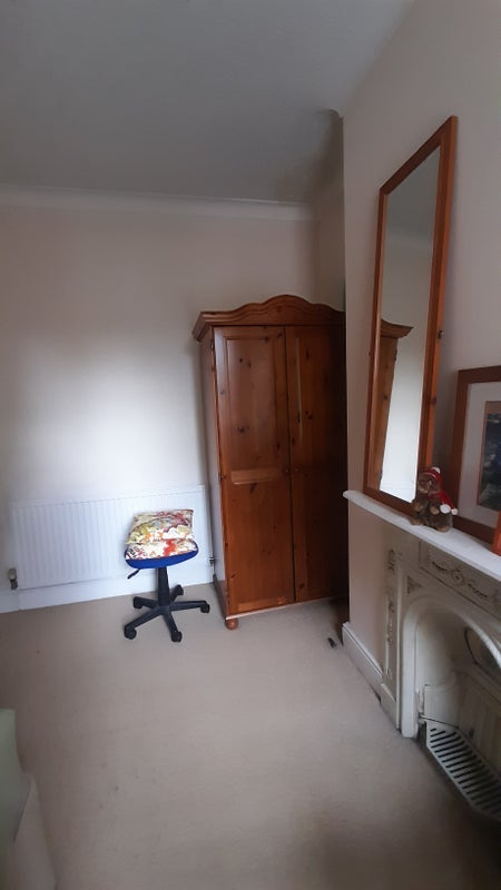 Room Alma Road in Cardiff