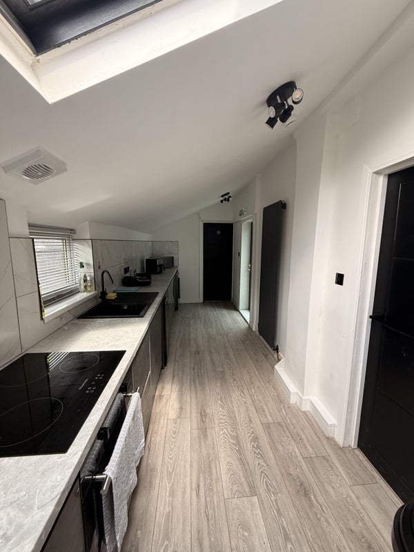 Room Park Lane in Madeley