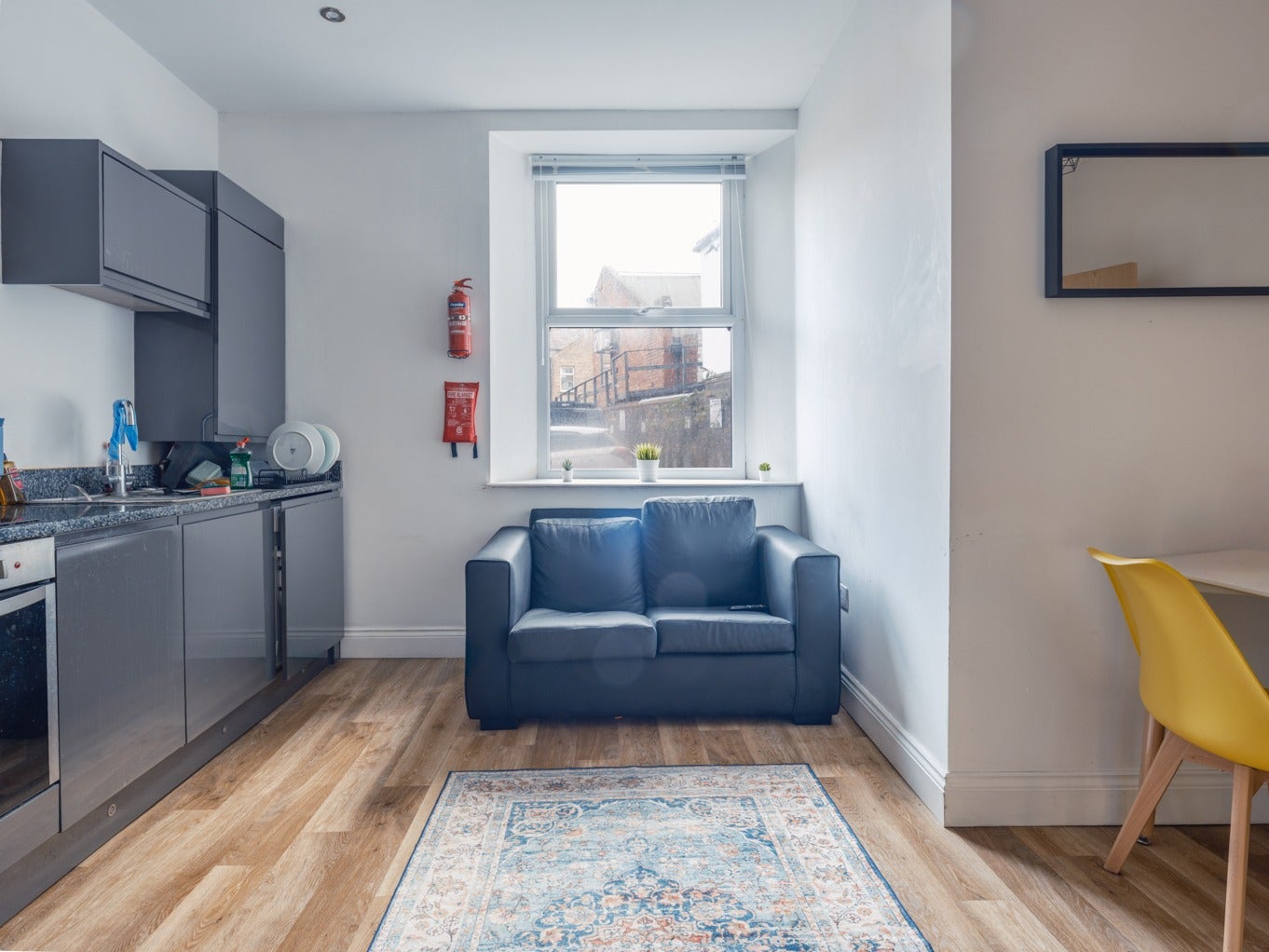 Flat Osborne Terrace in Newcastle upon Tyne