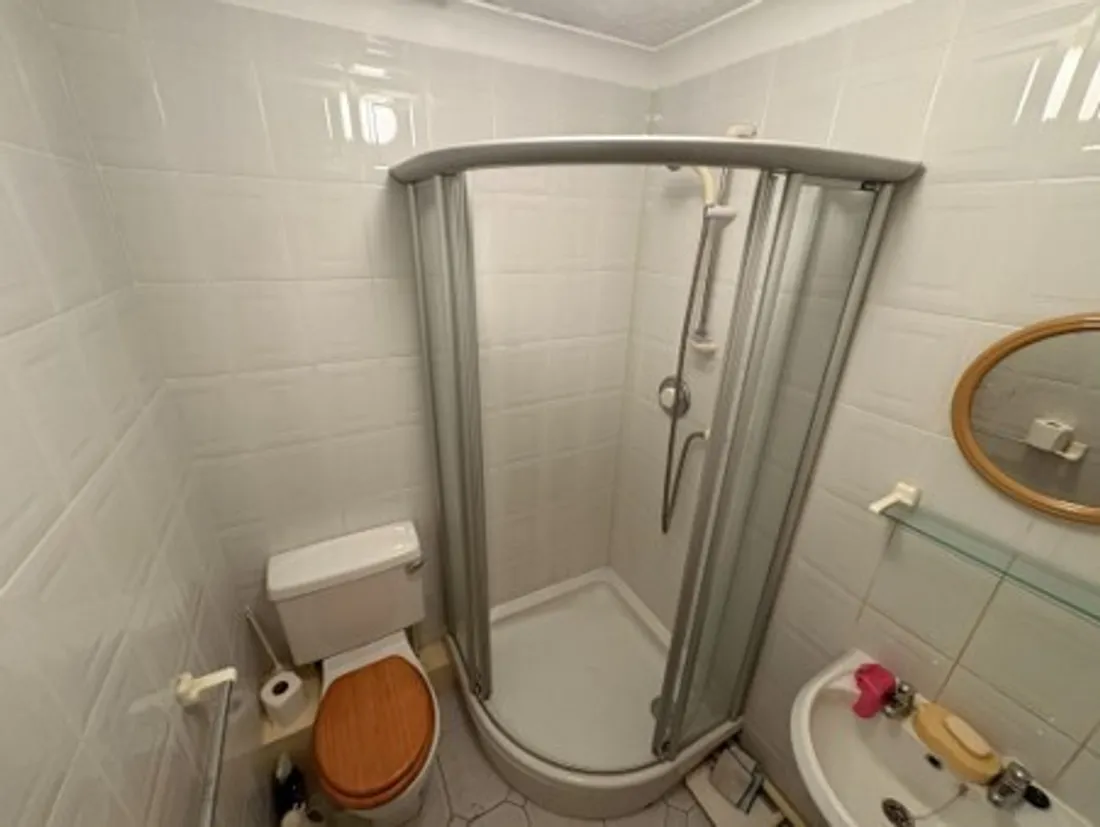 Flat Cefn Road in Blackwood