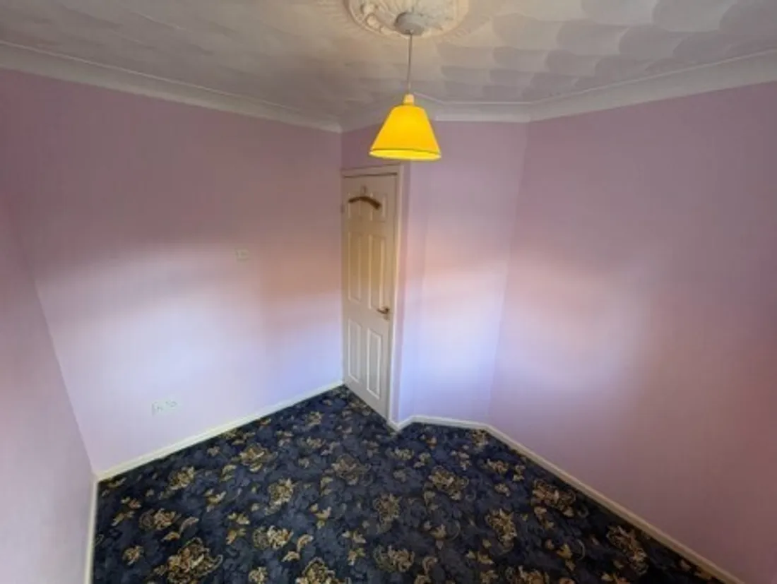 Flat Cefn Road in Blackwood
