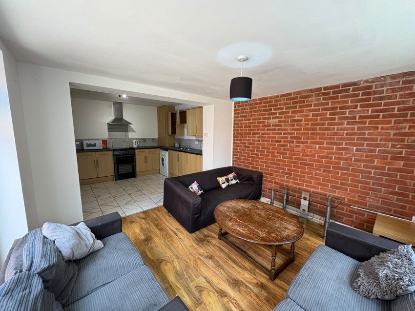 Room St Edward's Road in Portsmouth
