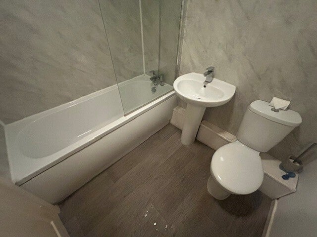 Flat Manor Court in Blackpool