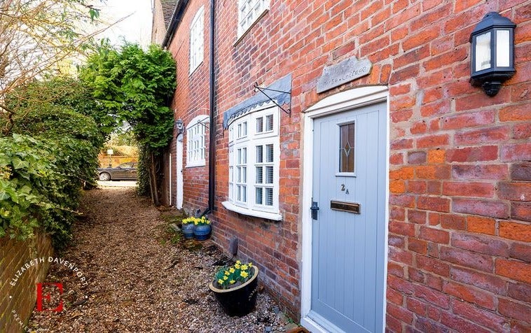 House Castle Hill in Kenilworth