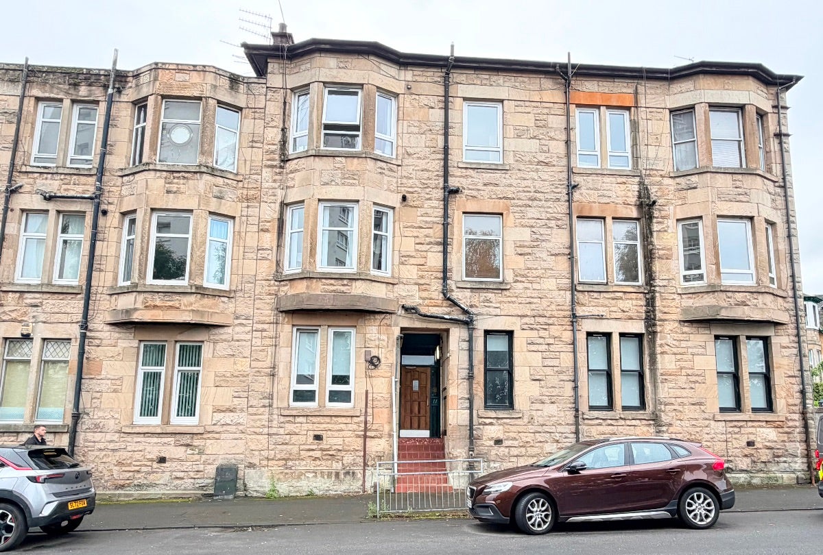 Flat Alice Street in Paisley