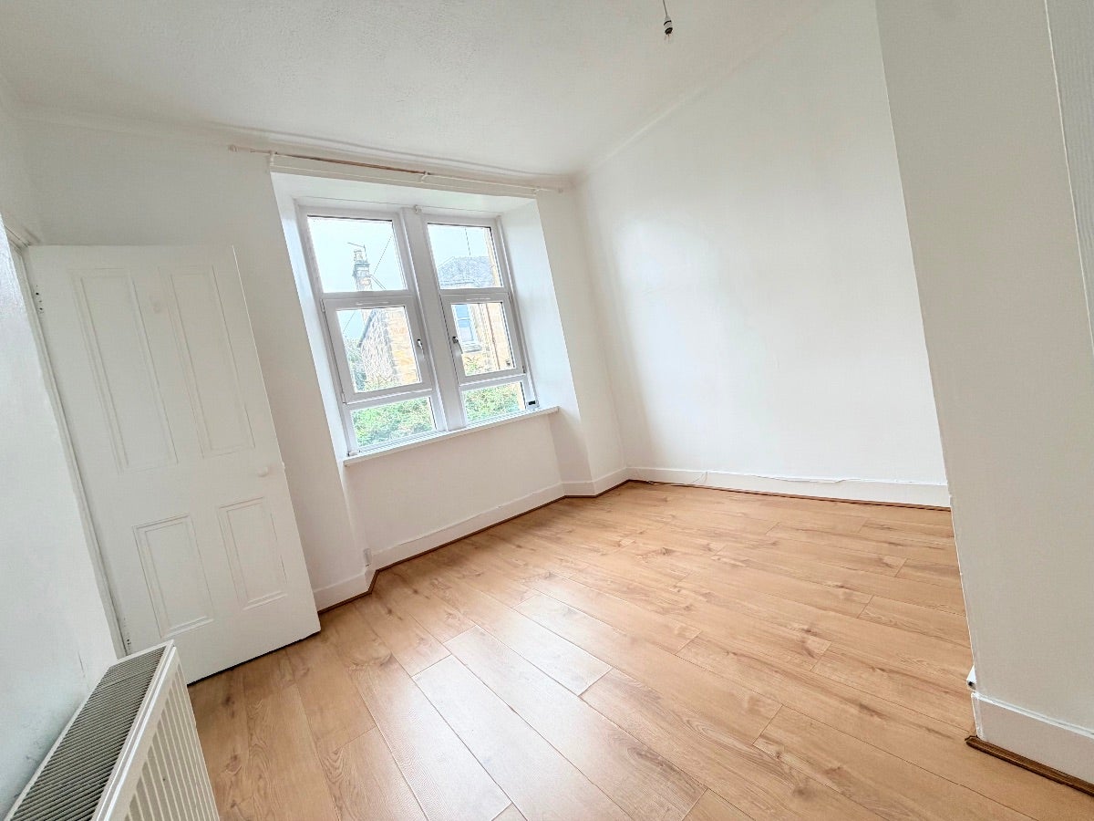 Flat Alice Street in Paisley