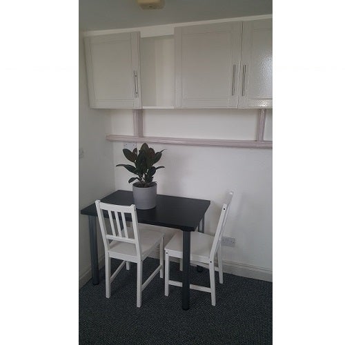 Flat Morrish Road in Greater London
