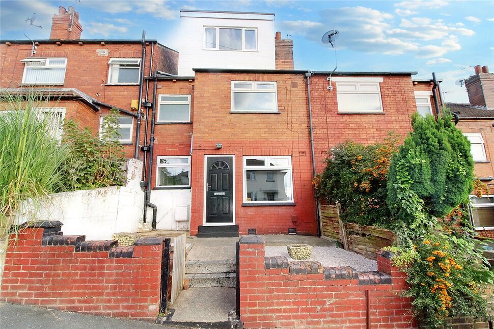 House Bankfield Road in Leeds