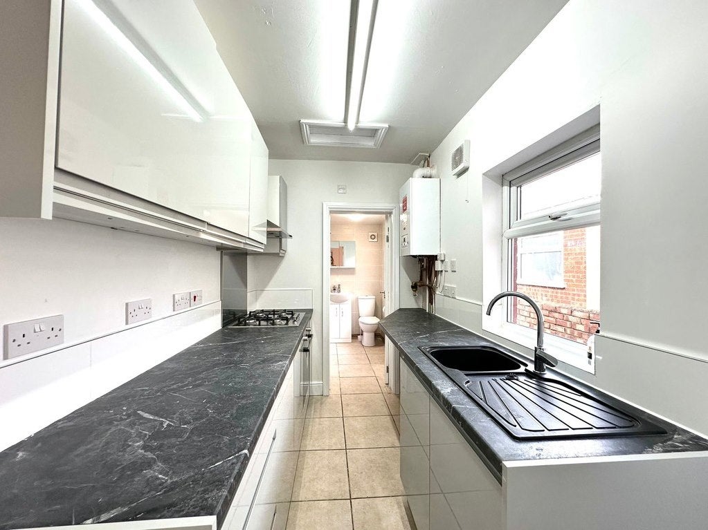 House Horndean Close in Coventry