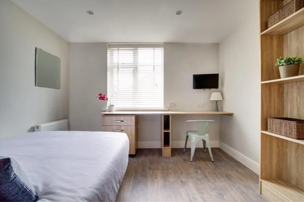 Flat Charleston House in Nottingham