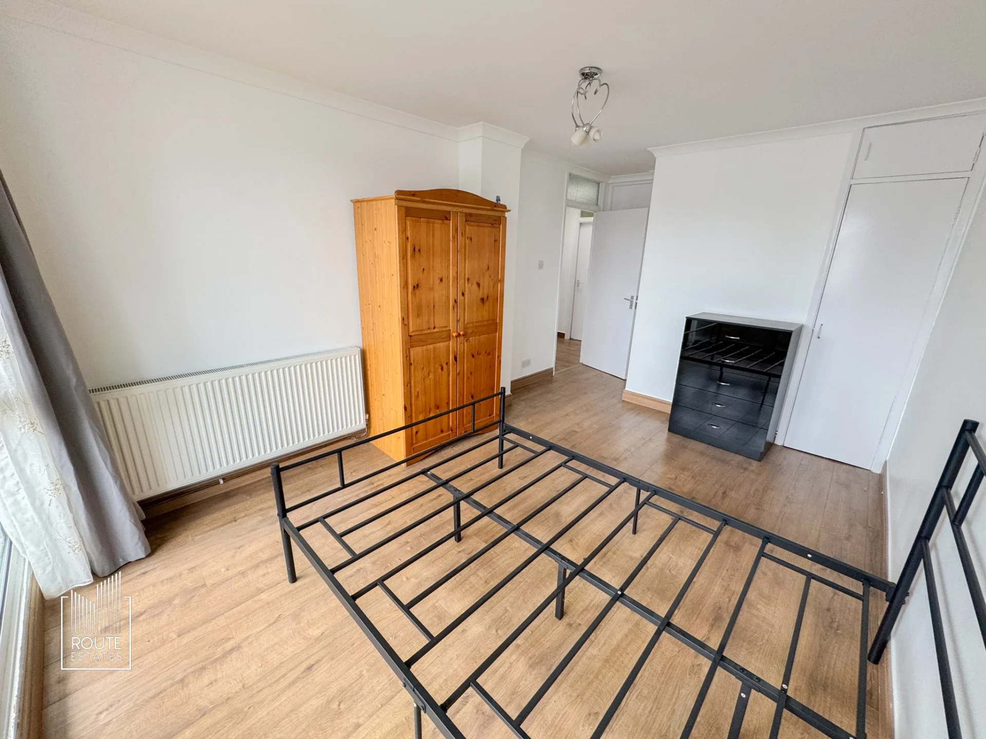 Flat Dunmow Walk in London