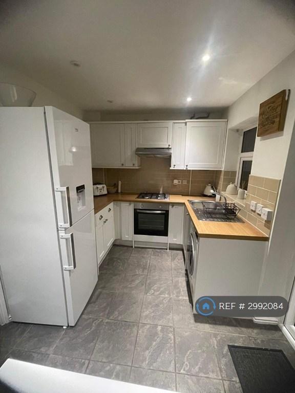 House Bronte Grove in Stoke-on-Trent