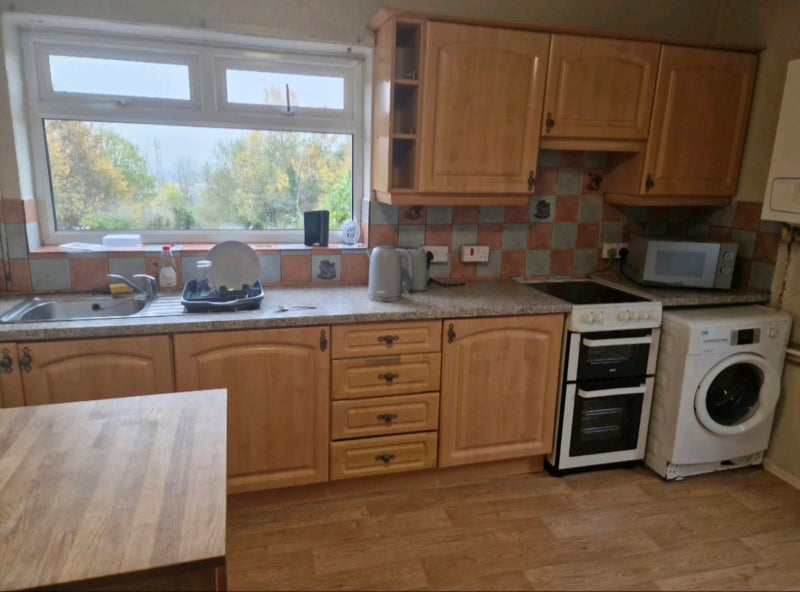 Room Harborough Avenue in Sheffield